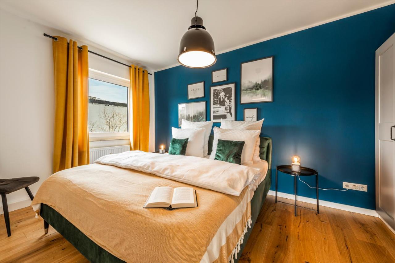 Klassen - Exklusives - Zentral Und 4km Zur Messe -kingsizebett Essen